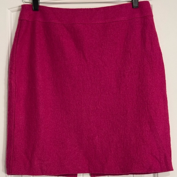 Banana Republic Dresses & Skirts - Banana Republic Magenta and Orange Skirt
